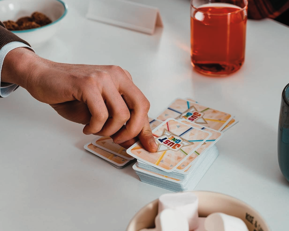 Just One Juego de Mesa en Español. Asmodee