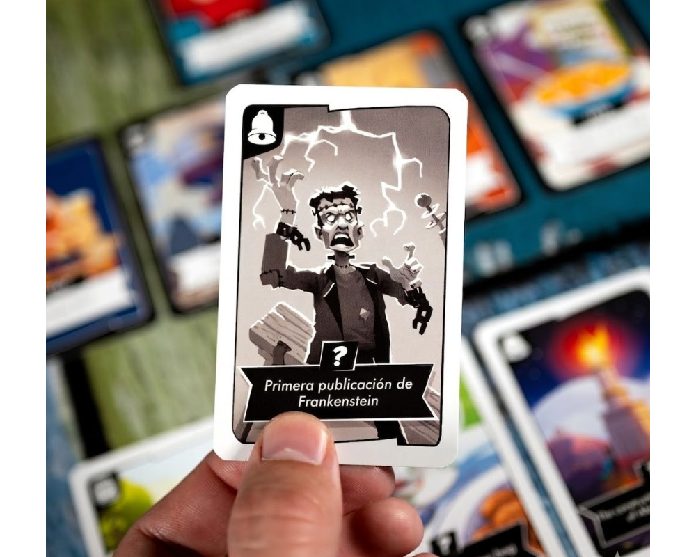 Timeline Twist Juego de Mesa en Español. Asmodee