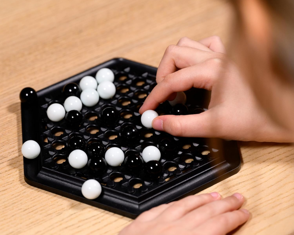 Abalone GO en Español. Juego de Mesa Asmodee