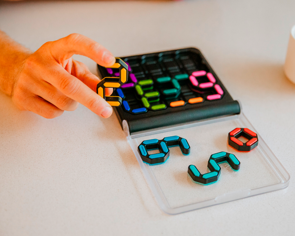 IQ Digits Juego de Lógica Smart Games