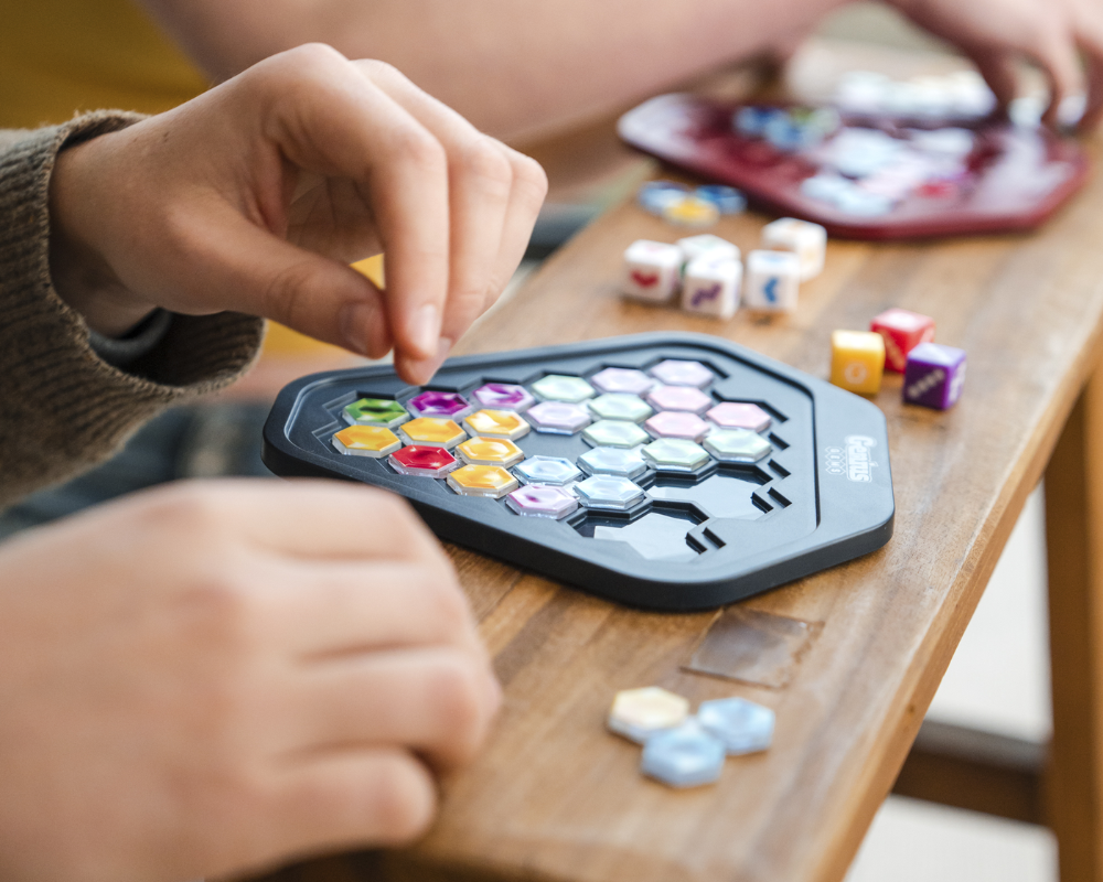 Genius Gemas: Juego de Lógica Smart Games