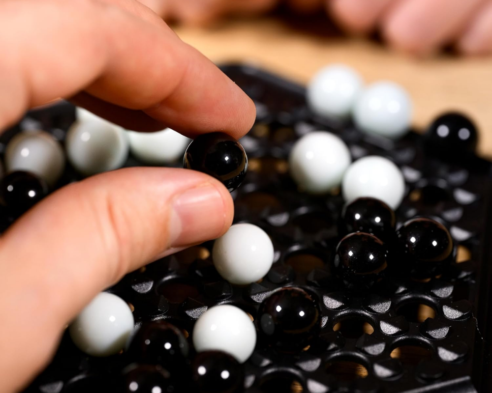 Abalone GO en Español. Juego de Mesa Asmodee